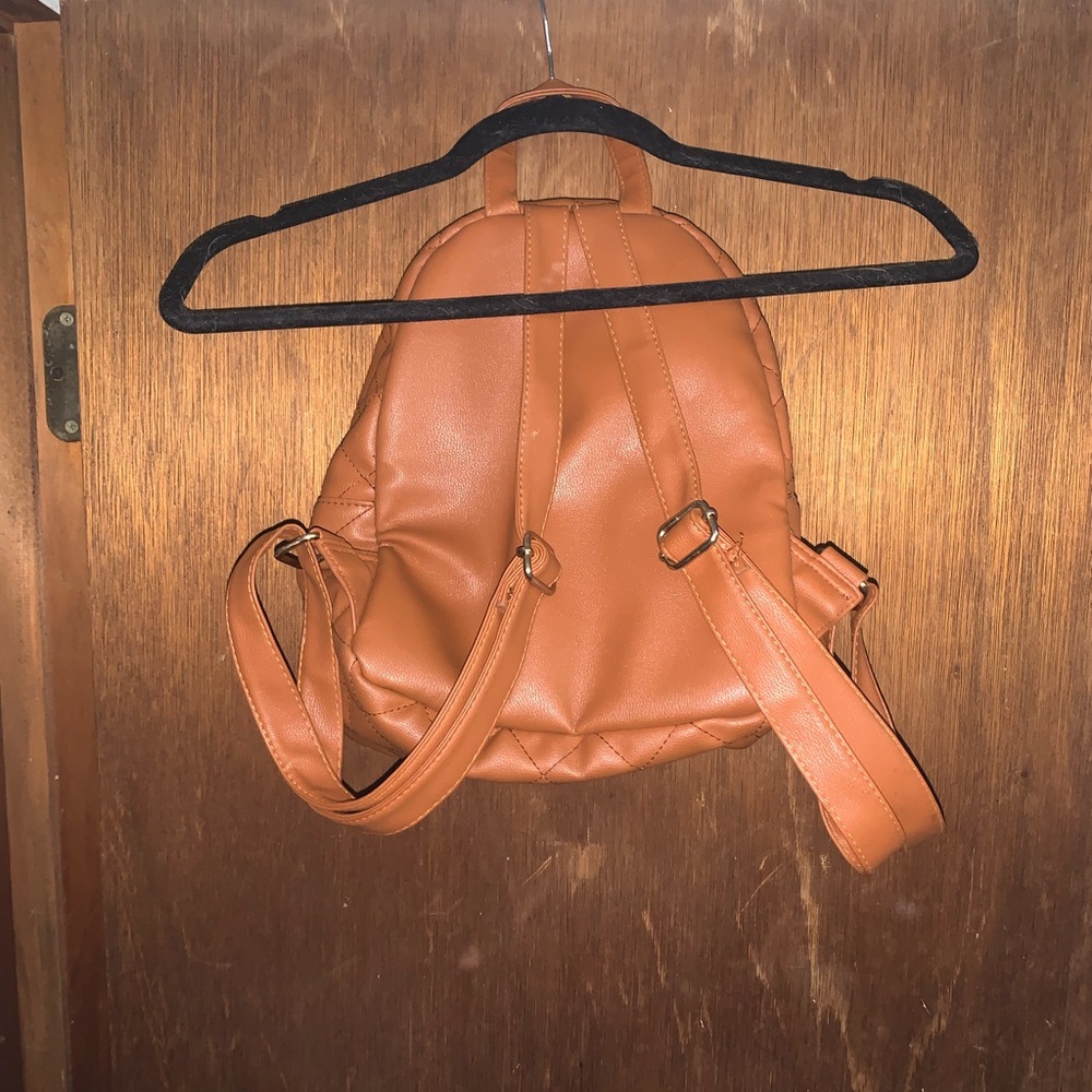 Backpack - Picture 2 of 2